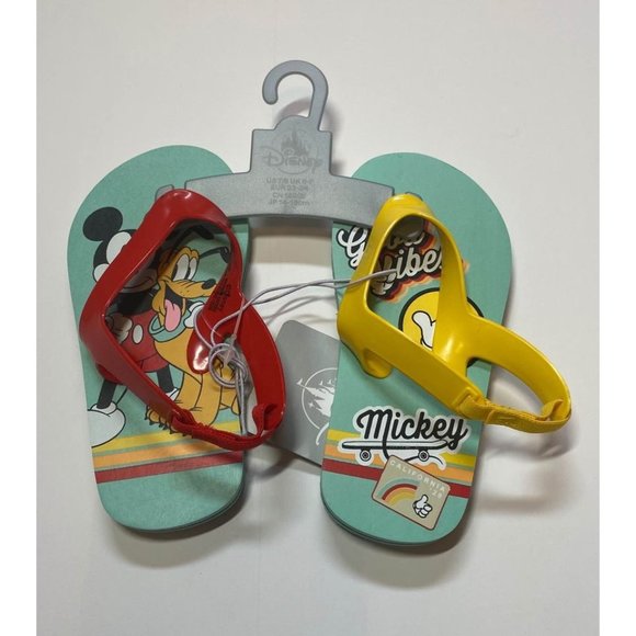 2/$20 NWT Disney Mickey & Pluto Flip Flops sz 5/6